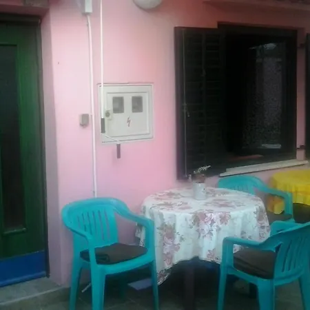 Pensjonat With Wifi Susak, Losinj - 18208 Susak